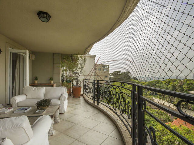 Venda em Jardim Guedala - São Paulo