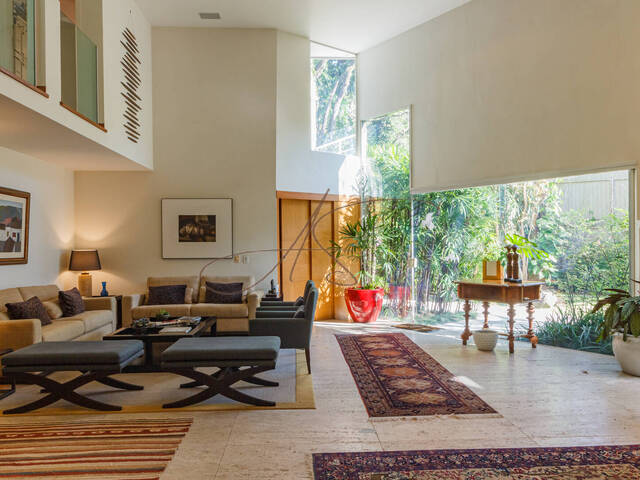 Venda em Jardim Guedala - São Paulo