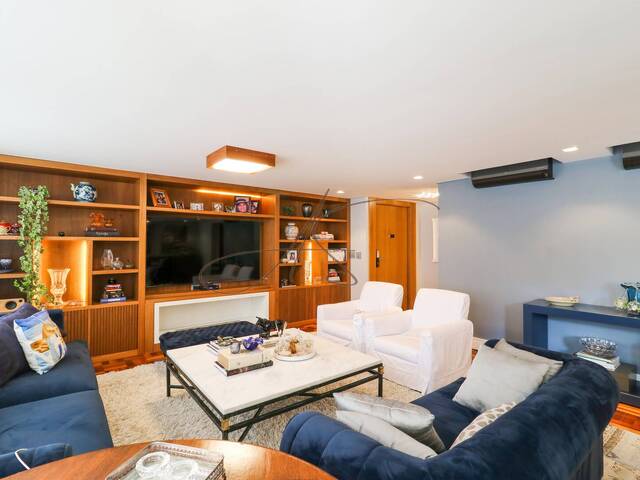 #124 - Apartamento para Venda em São Paulo - SP
