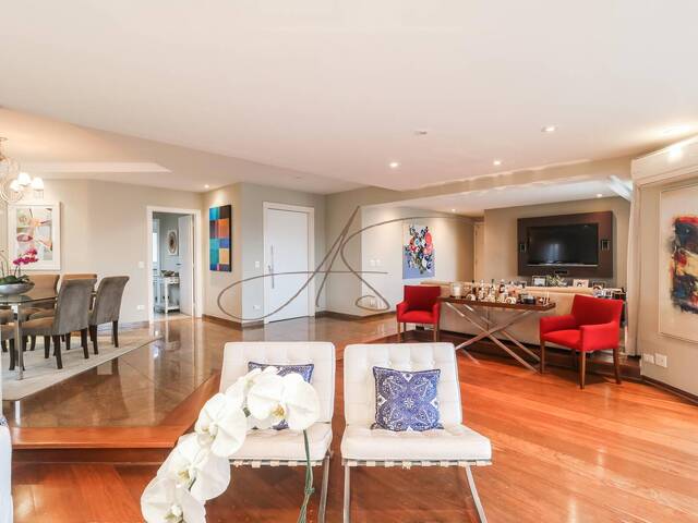 Venda em Real Parque - São Paulo