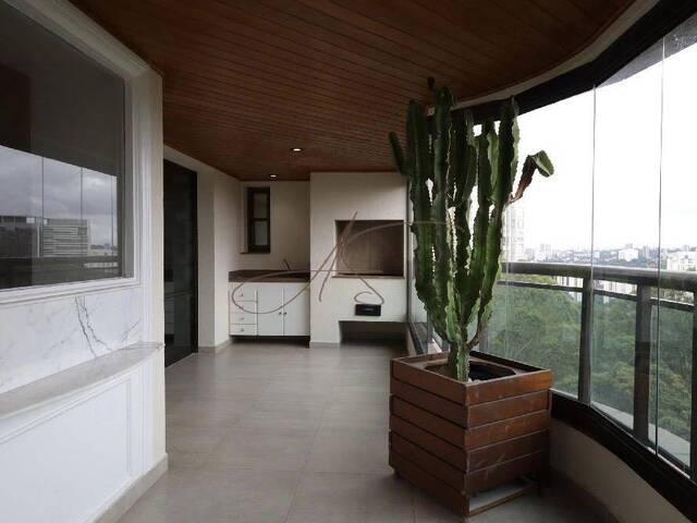 Venda em Panamby - São Paulo