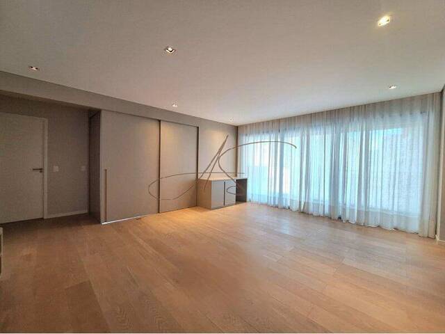 #232 - Apartamento para Venda em São Paulo - SP